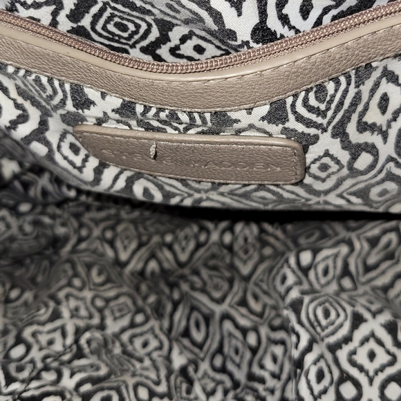 Large Backpack - Picture 12 of 14